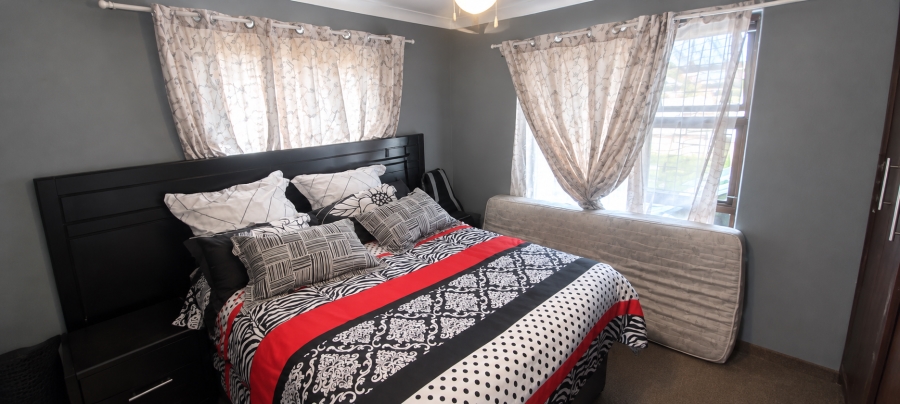 2 Bedroom Property for Sale in Cambridge West Eastern Cape